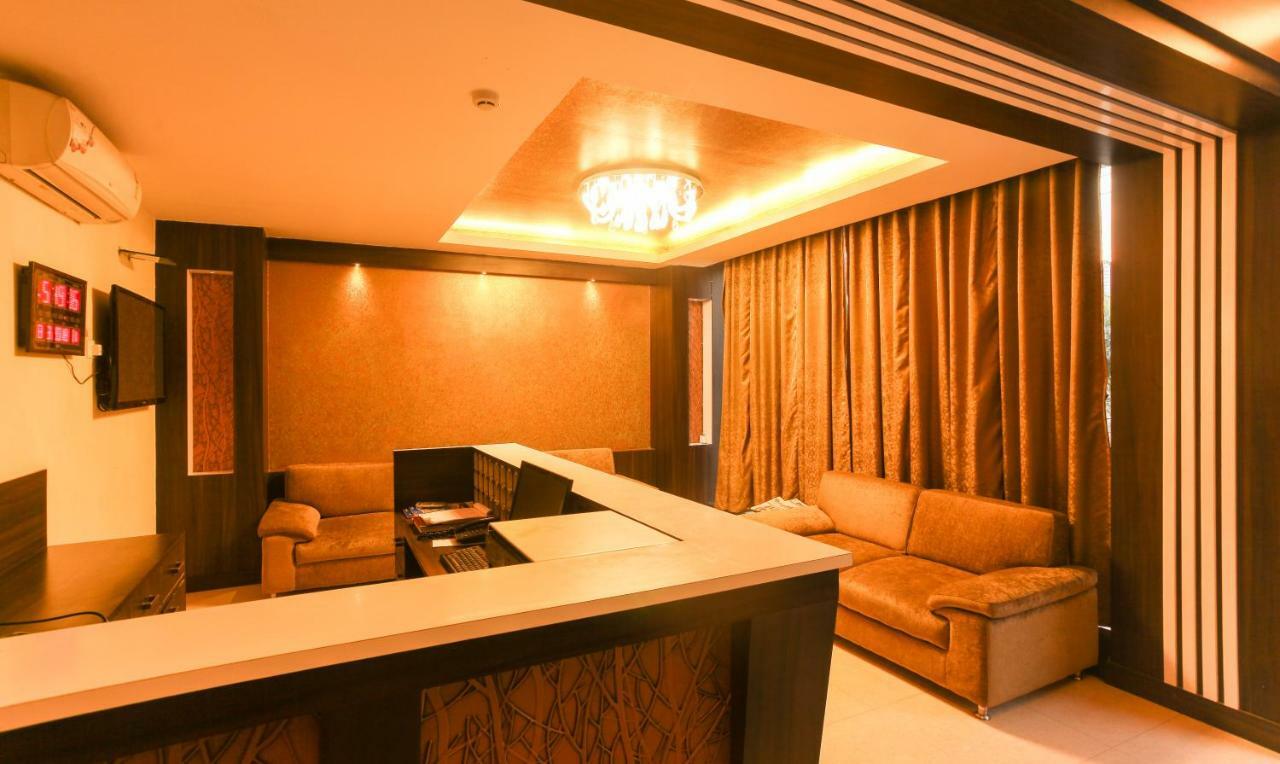 Hotel Janki International By Keymagics Varanasi Exterior foto