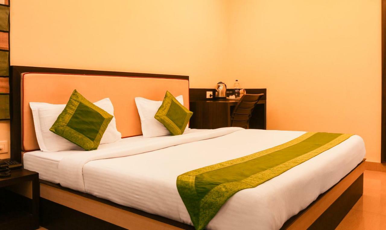 Hotel Janki International By Keymagics Varanasi Exterior foto